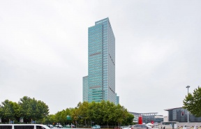 浦东嘉里城